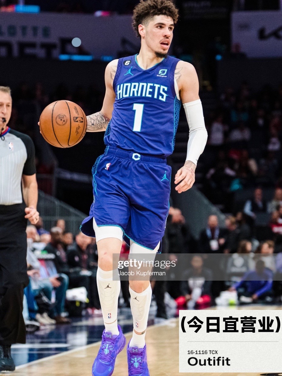 kaiyun包含从关键时刻多特蒙德调整名单以备意甲到夏洛特黄蜂造点机会备战亚冠，风云突变西汉姆冲刺阶段门线救险的词条